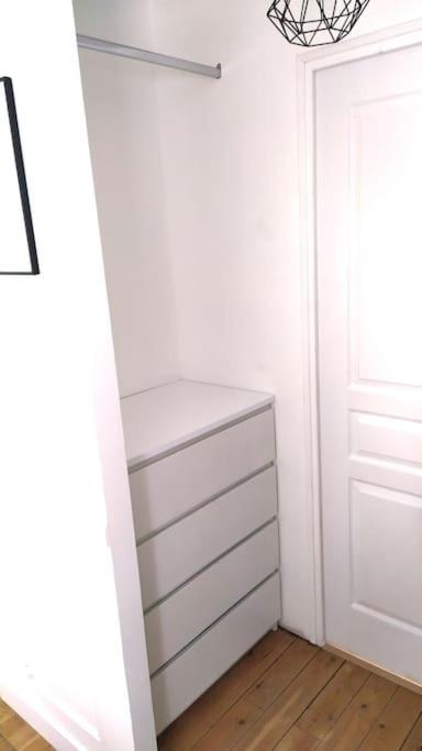 Appartement A 8 Minutes A Pied De La Gare Caen